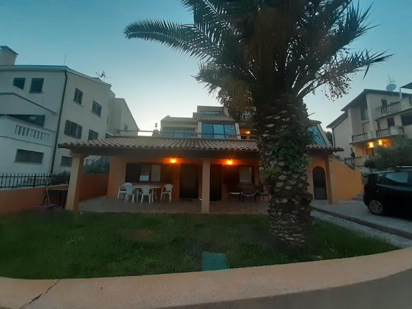 Apartmani Delas Pjescana Uvala Esterno foto